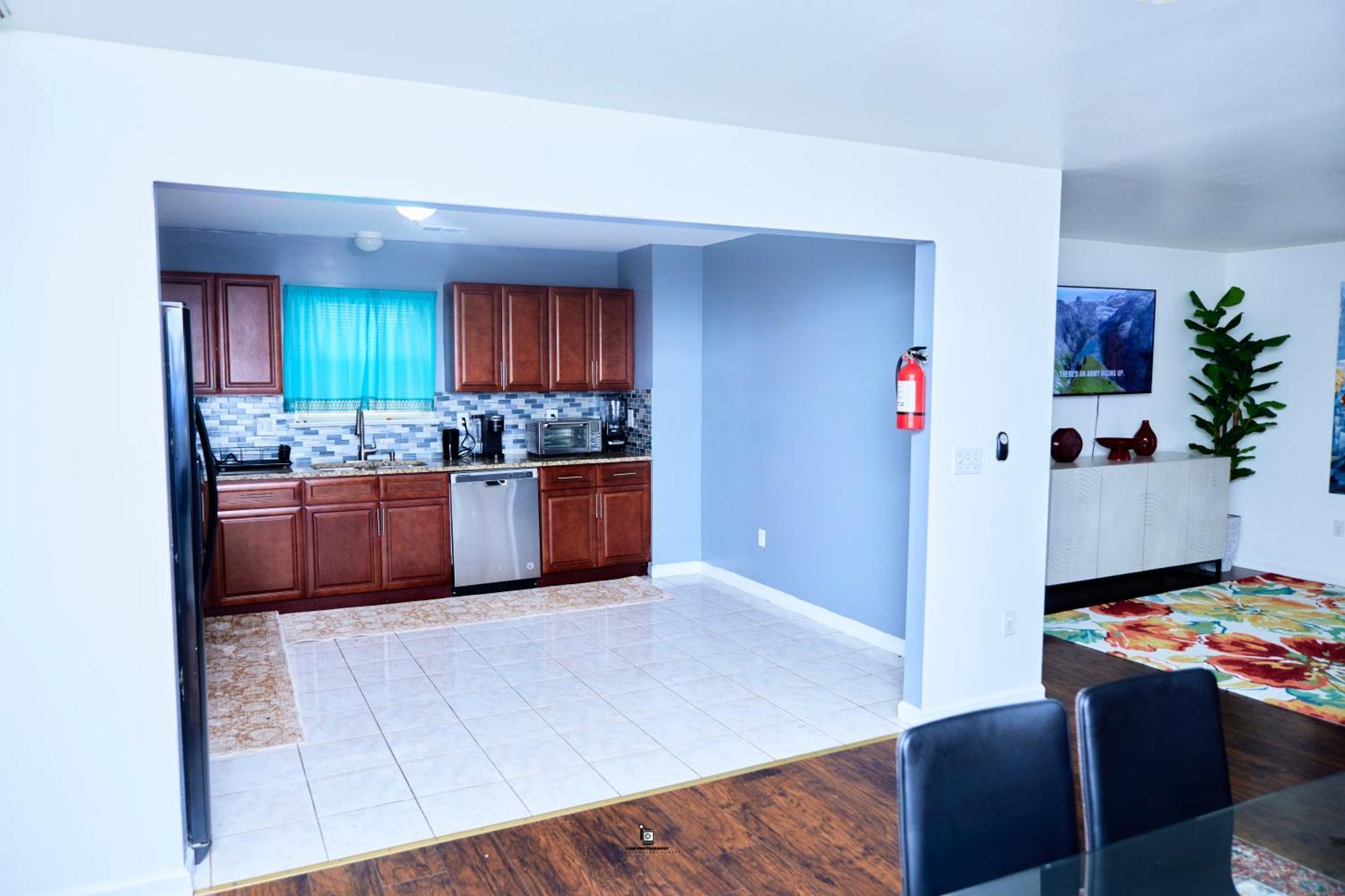 Beautifully Designed & Spacious Apartment In Newark 10Mins From Ewr Airport, Close To Nyc And Beth Israel Hospital Exterior foto